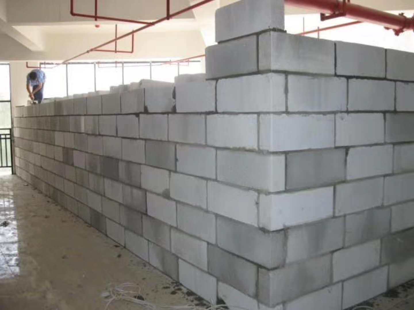 光泽蒸压加气混凝土砌块承重墙静力和抗震性能的研究